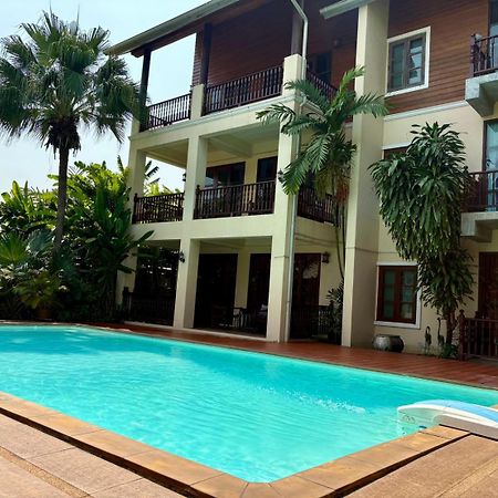 Shewe Wana Suite Resort Chiang Mai Exterior photo